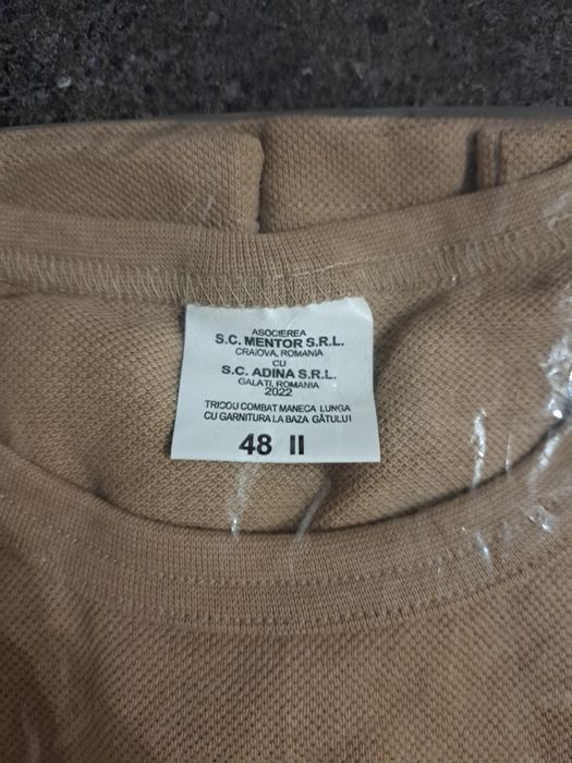 Tricou combat cu mânecă lungă!