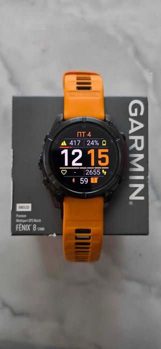 Смарт часовник Garmin Fenix 8 Amoled
