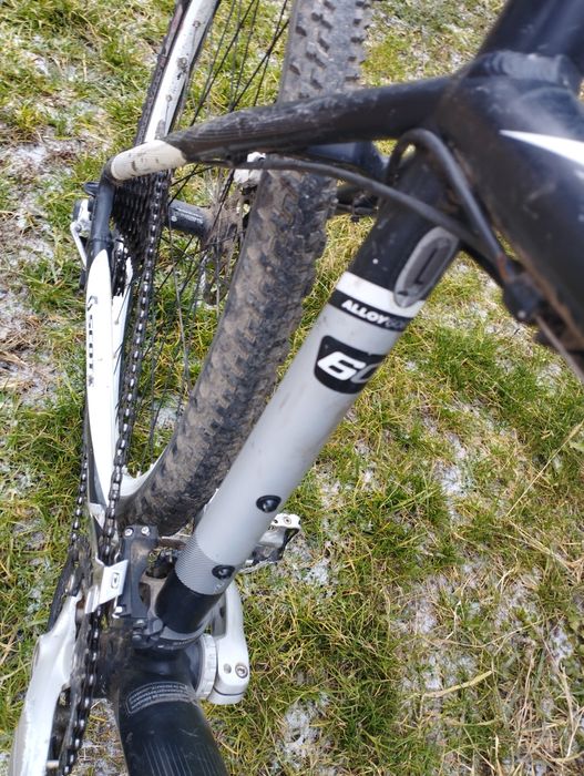 Vând urgent bicicleta Scott