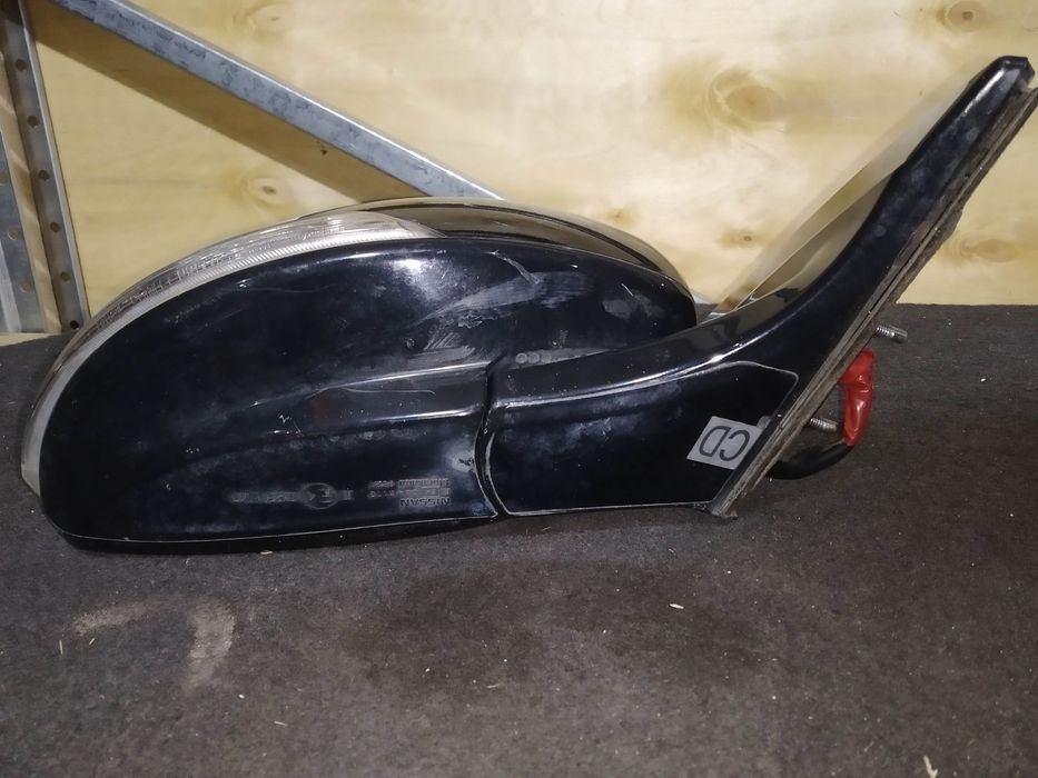 Продам зеркала Nissan teana j32