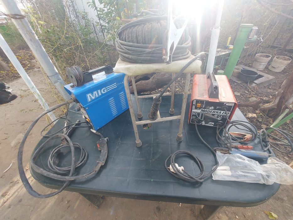 Scule și unelte folosite