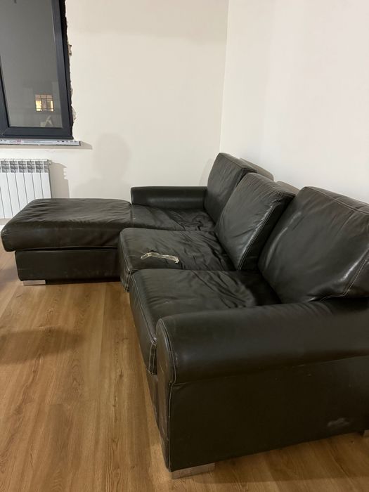 Диван срочнооооо