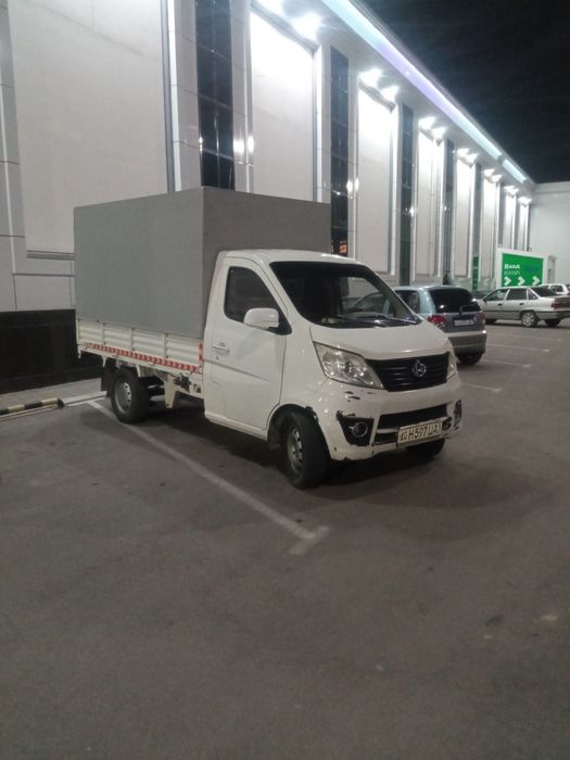 Вывоз строй мусора хлама и старый мебель. вивоз мусор визов мусир