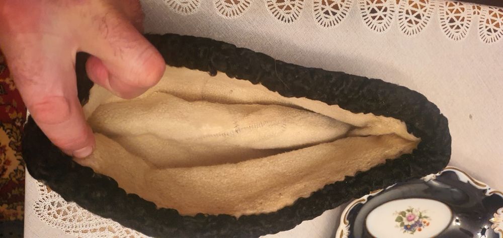 Căciuli Astrahan NOU SIGILAT