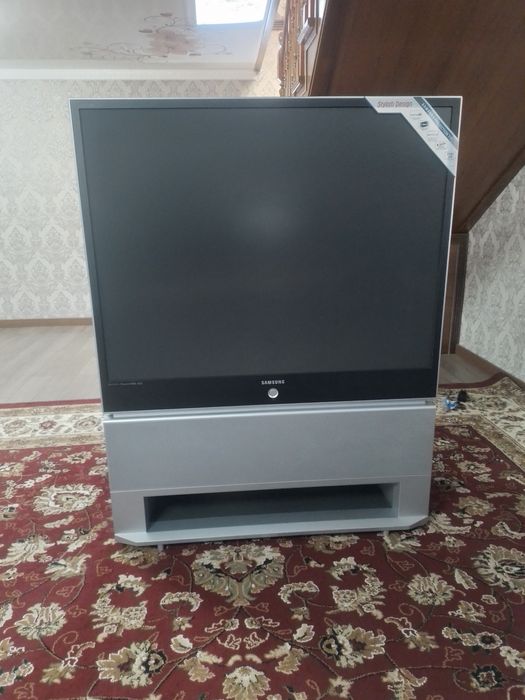 Продам телевизор