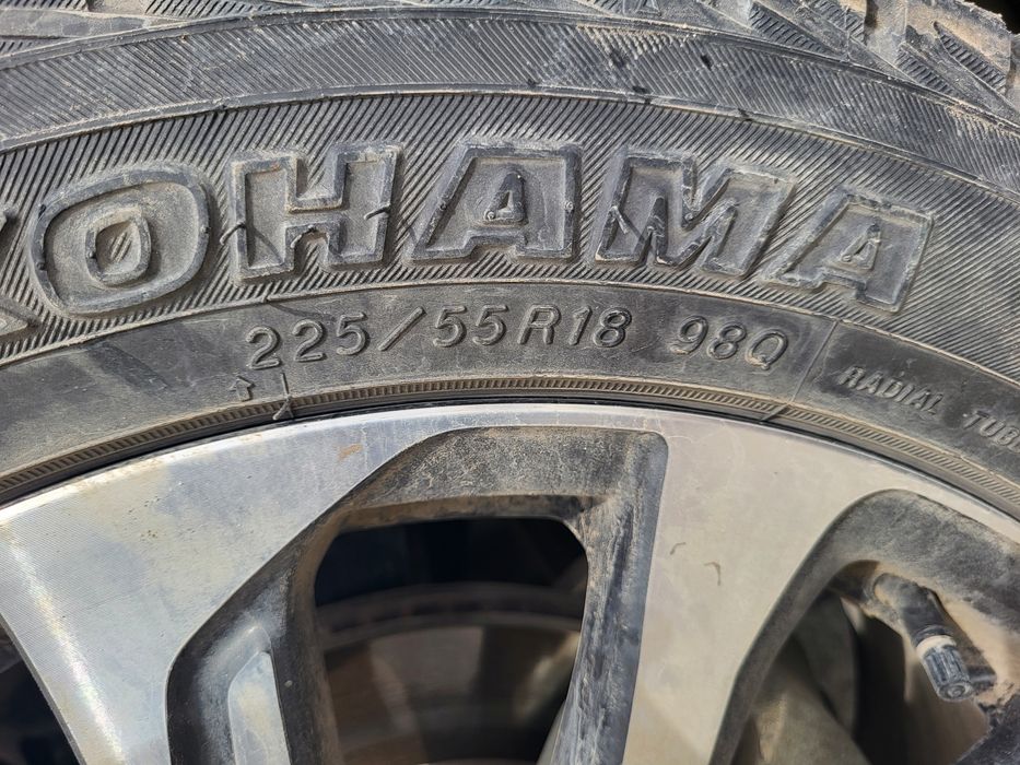 Покрышка,  yokohama