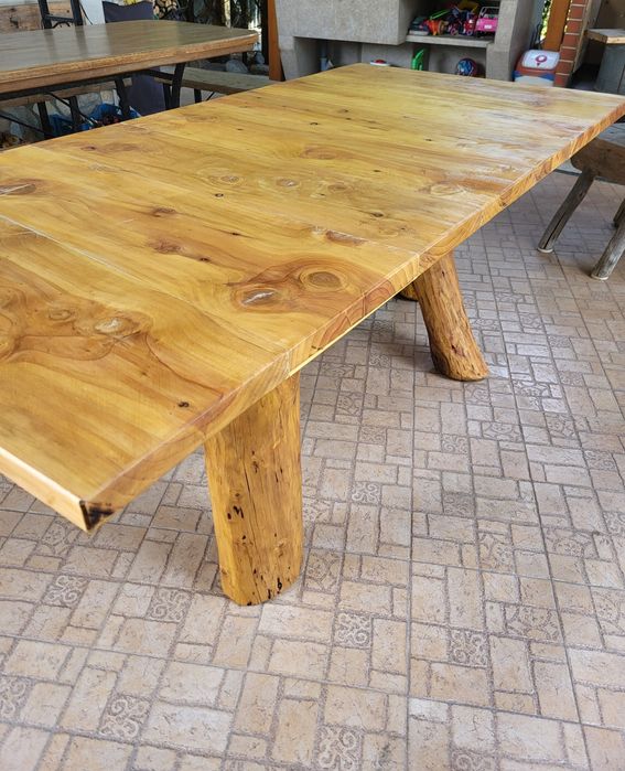 Маса от кедрово дърво (неизползвана)