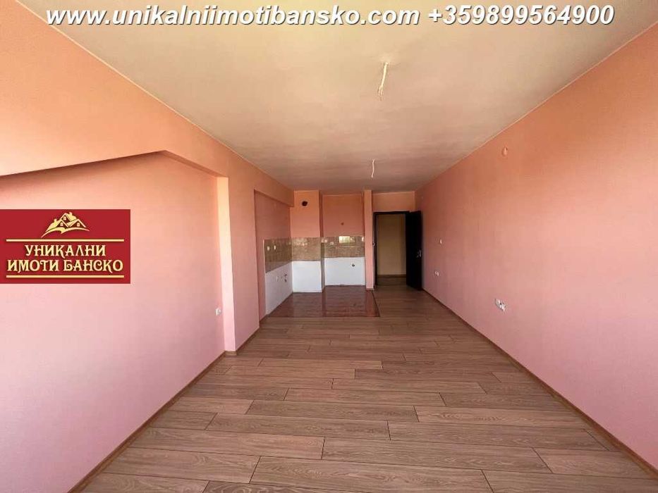 Просторен двустаен апартамент за продажба в Банско