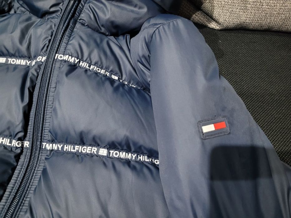 Greaca iarna Tommy Hilfiger originala