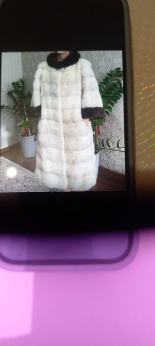 Прлдам шубу норковую