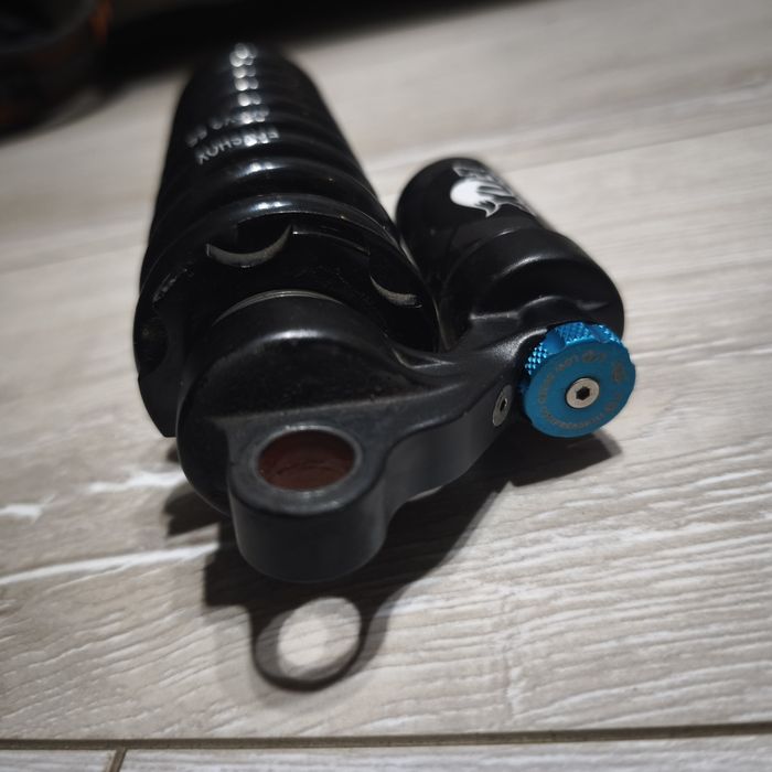 Шок  downhill/ endruo Fox Van rc  222 mm