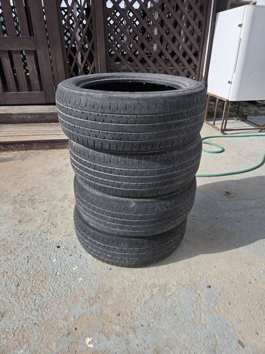 Резина 225/55R19