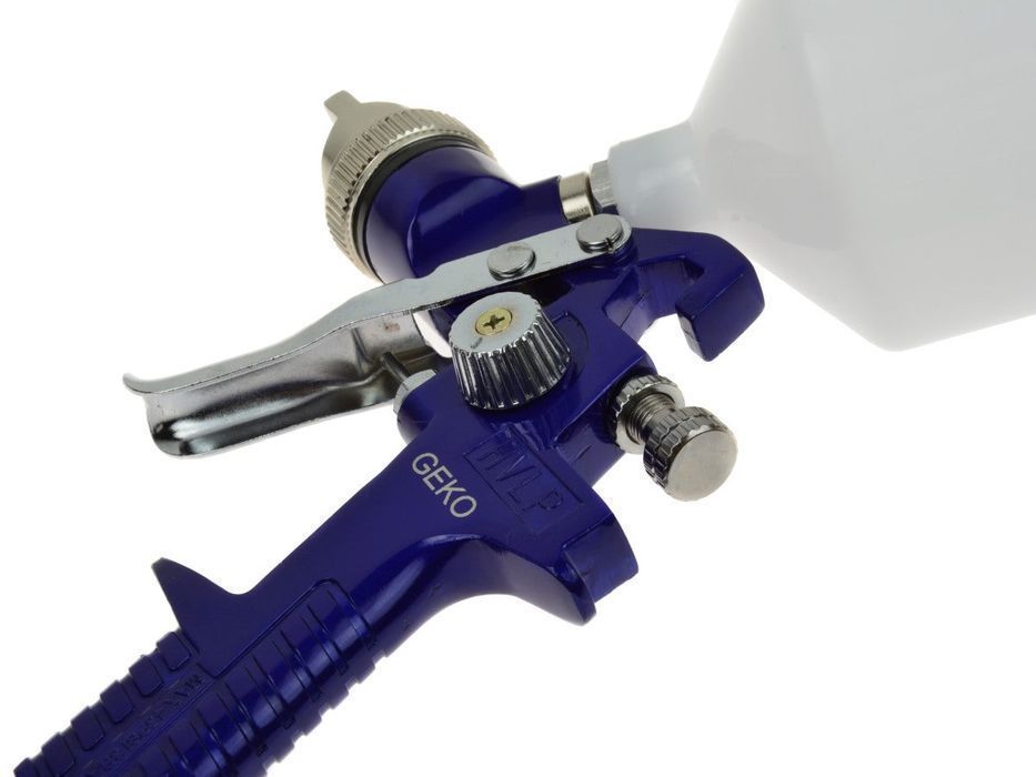Pistol de vopsit 1.4mm cu regulator de presiune si separator filtru ap