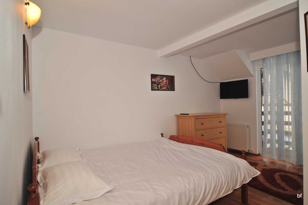 Casa Azuga 5 Camere 6 Bai
