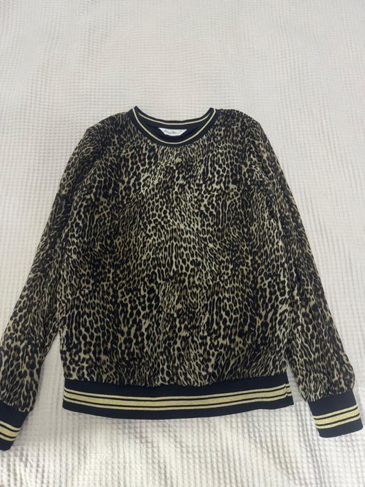 Женский одежда.