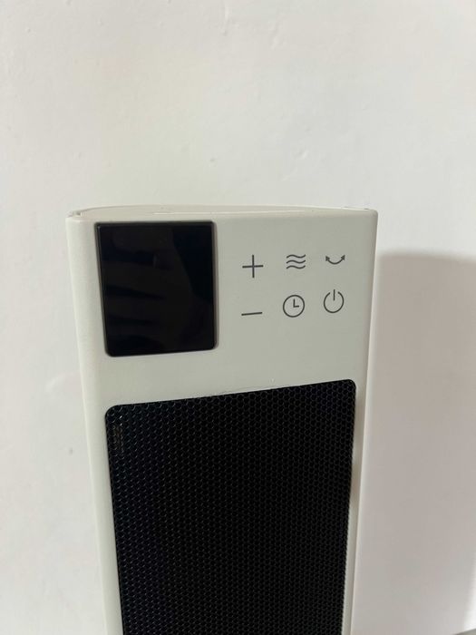 Midea NTH20-22GR(WH) – Aerotermă ceramică PTC 2000 W, telecomandă, ECO, timer 24H