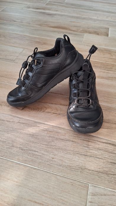 Кожени обувки Merell