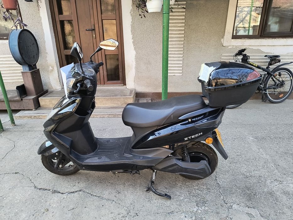 Scuter electric de vanzare