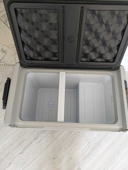 Vevor хладилник с фризер за къмпинг