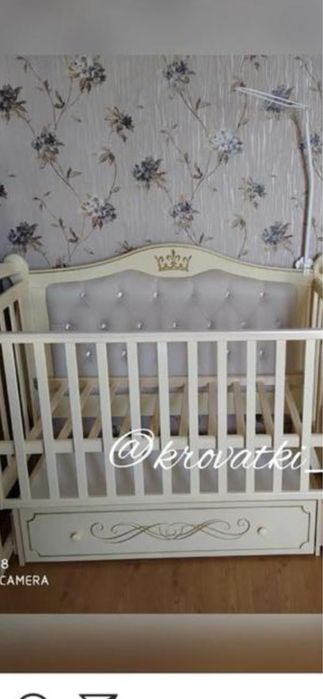 Продам детскую кроватку