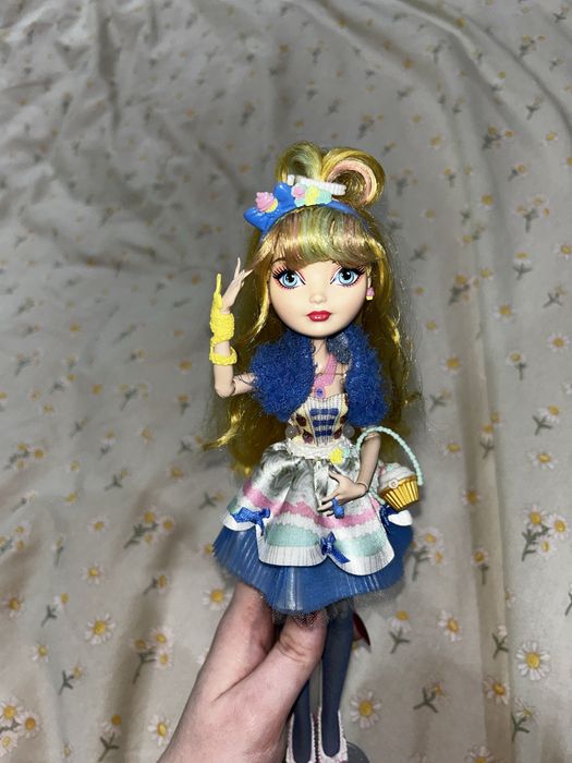 Кукла Евер афтер / Ever after high