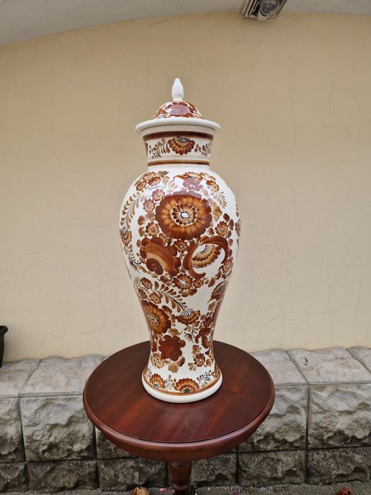 Рядка антикварна огромна полска порцеланова ваза