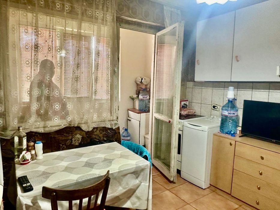 Продава се Тристаен апартамент в Русе, Дружба 1 - 77 кв.м за 1039 €/кв.м - Снимка #11