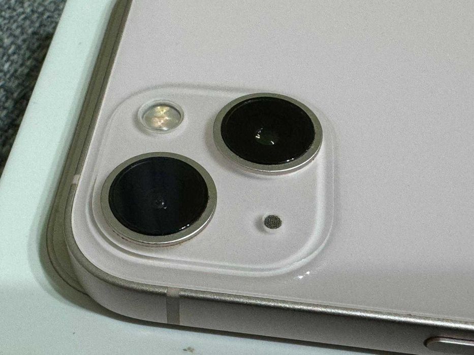 Se vinde Iphone 13 Pink in stare buna