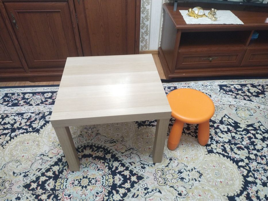 Столик и стульчик Икеа