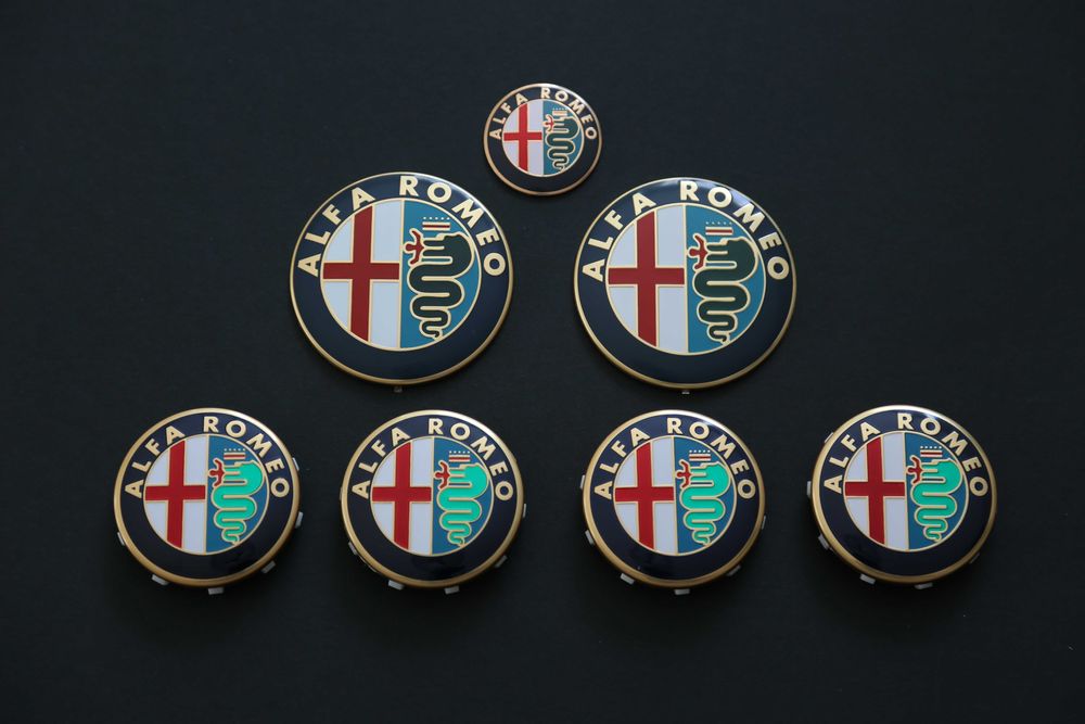Set 7 embleme sigla stema capace roti volan Alfa Romeo