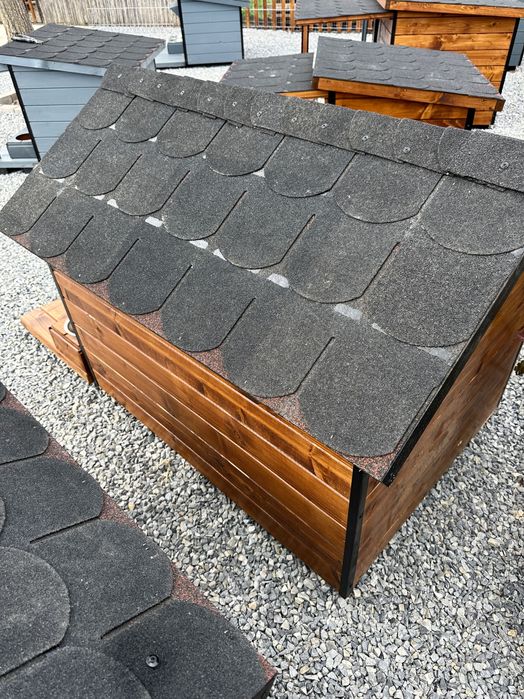 Cușcă de câine clasică izolată termic - protecție iarnă-vară