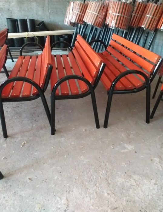 Banci stradale  model U din teava 48,3 rotunda