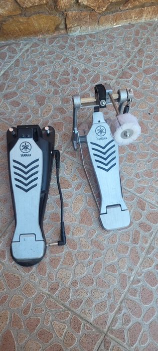 Yamaha  педали за барабани