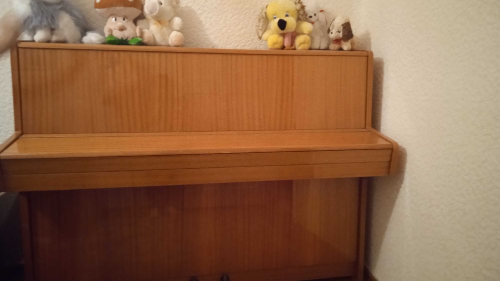 Продам фортепиано