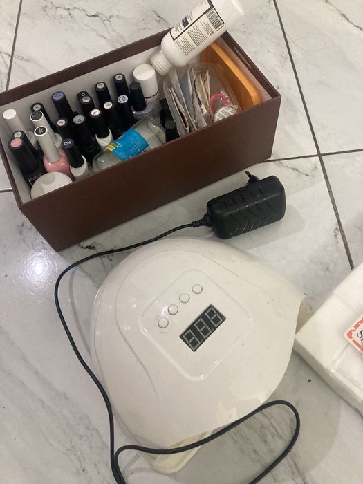 Лампа для маникюра