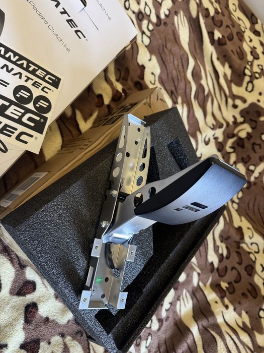 Pedala ambreaj Fanatec