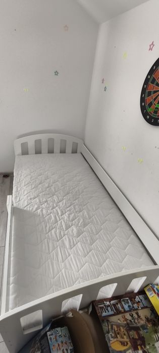 Pat copii 180x80 plus Saltea cu arcuri individuale și spumă cu memorie