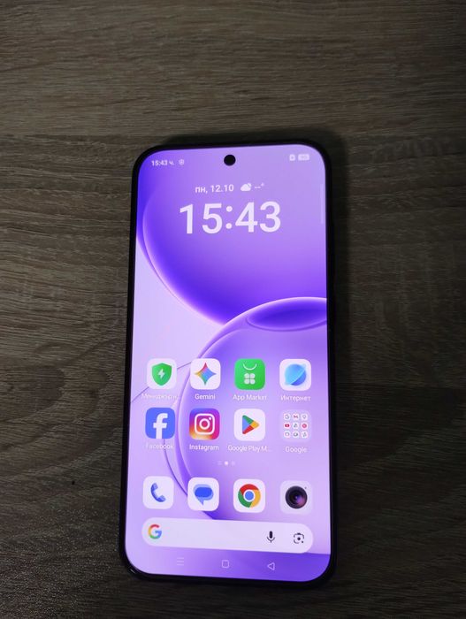 Чисто ново Oppo reno 16 pro