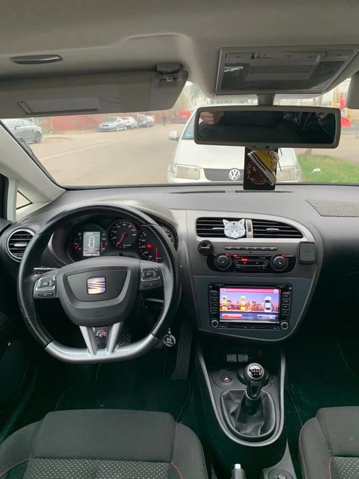 Vând Seat Leon 2012