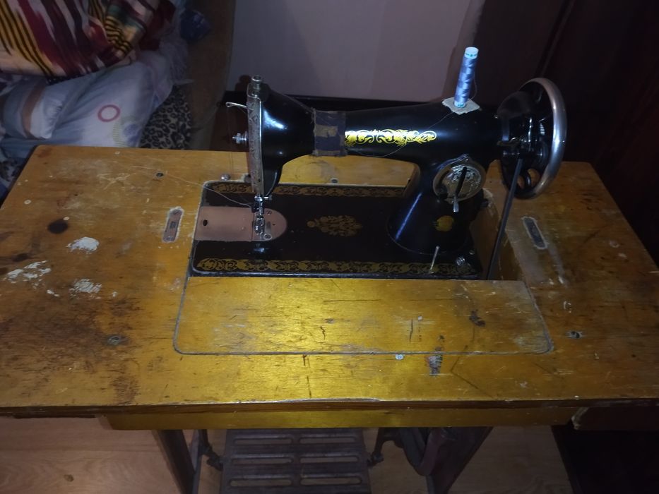 Швейная машинка ножная Подольск (антиквариат)