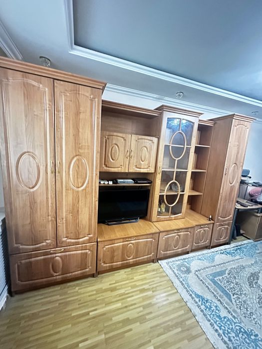 Продам стенку в хорошем состоянии