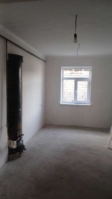 ПРОДАЕТСЯ ДОМ Бостанлыкском районе