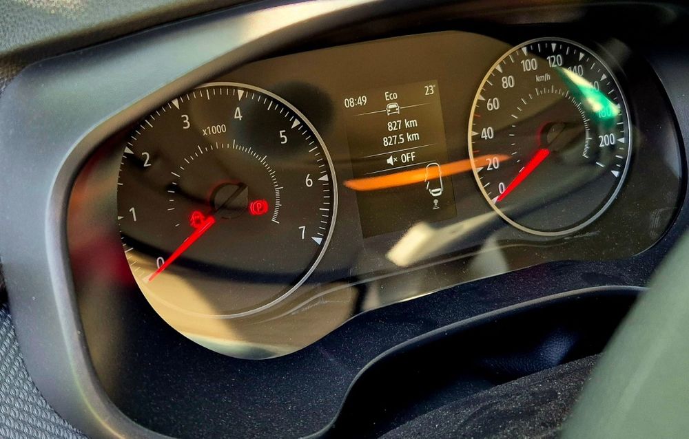 Dacia Logan benzina noua