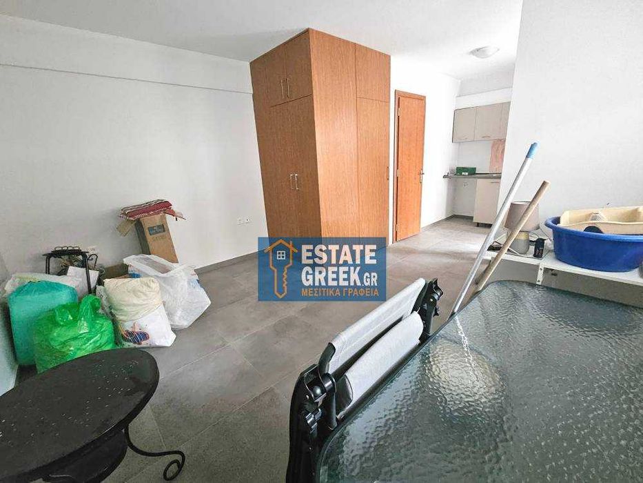 ПРОДАВА СЕ гарсониера 29 кв.м. в центъра на Кавала (код 8330)