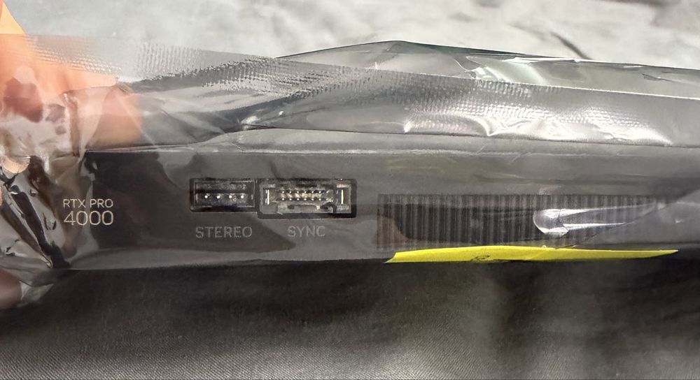 RTX PRO 4000 Blackwell 24GB