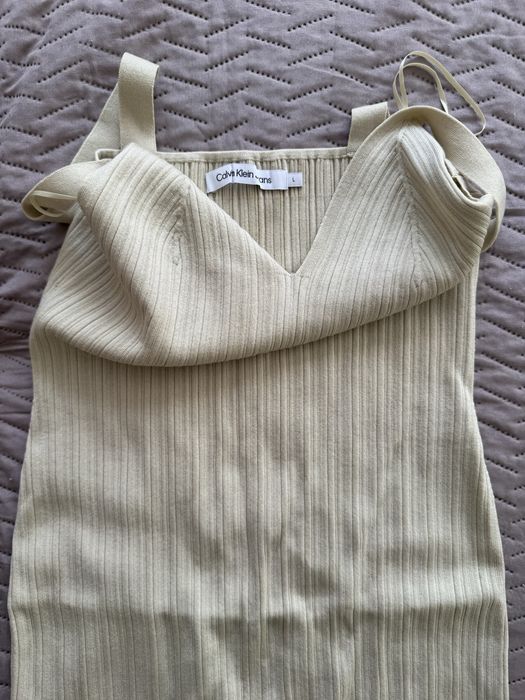 Нова рокля Calvin klein