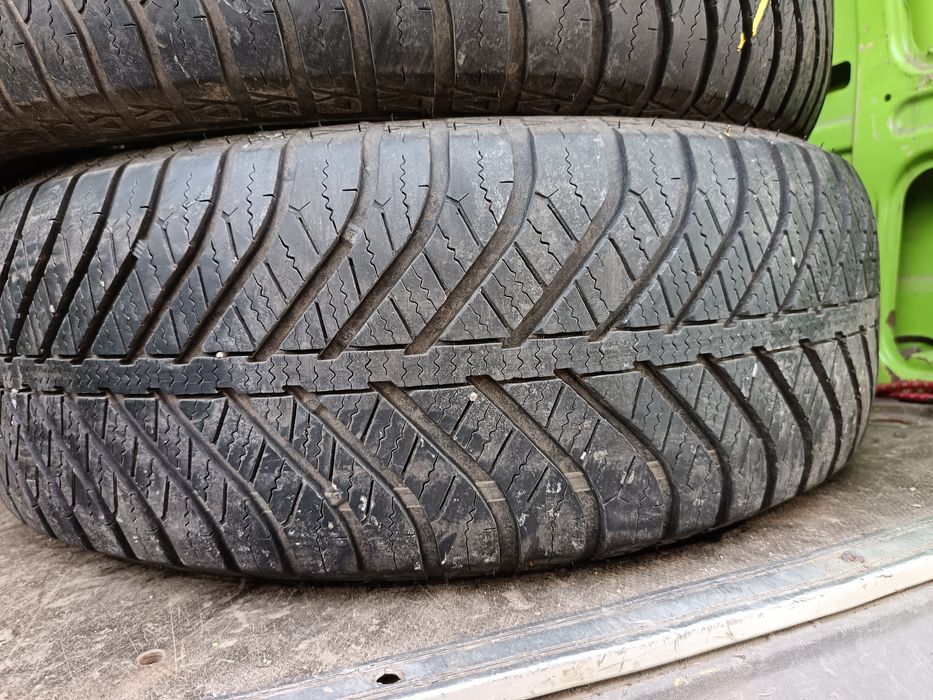 Anvelope 4sezoane ms 215 60 17 goodyear 2019 6.8mm