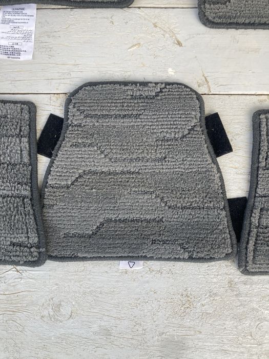 Оригинал Полики Прадо 150