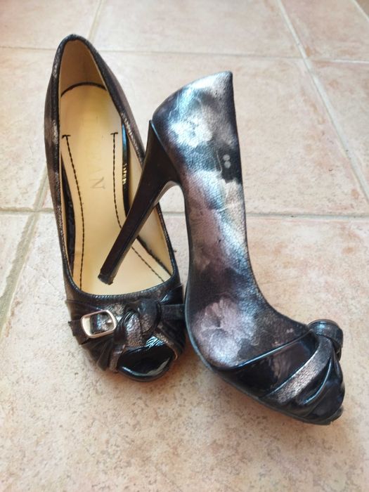 Дамски обувки с ток