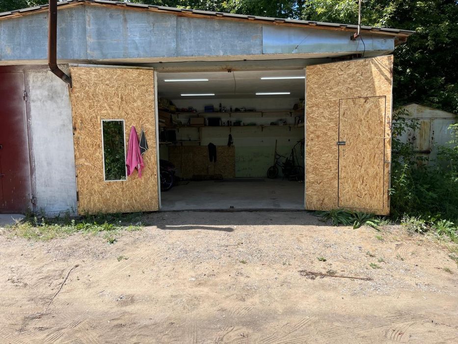 Продам гараж,срочно,торг есть